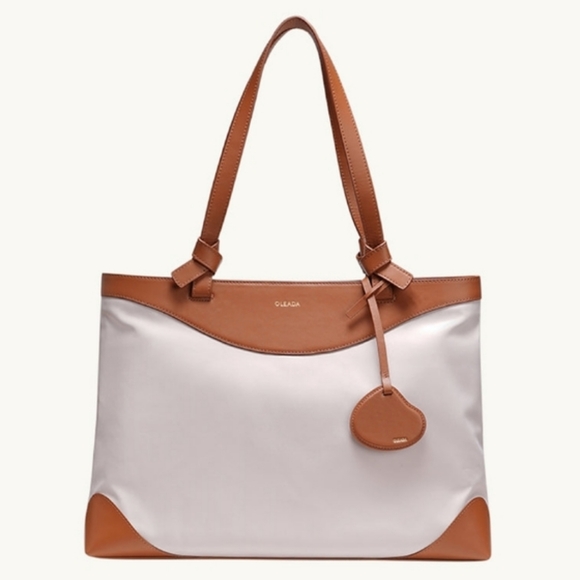 Oleada Handbags - OLEADA COAST TOTE BAG IN SUNLIGHT TAN